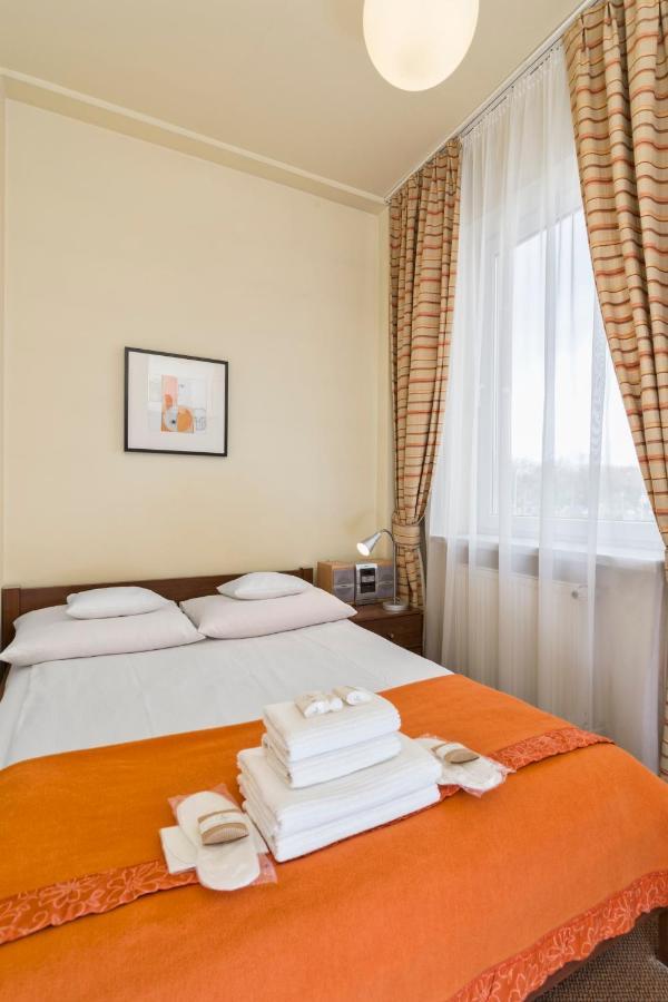 Hotel Colibra Varsavia Esterno foto